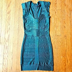 French Connection emerald green bandage bodycon dress v-neck cap sleeves size 6